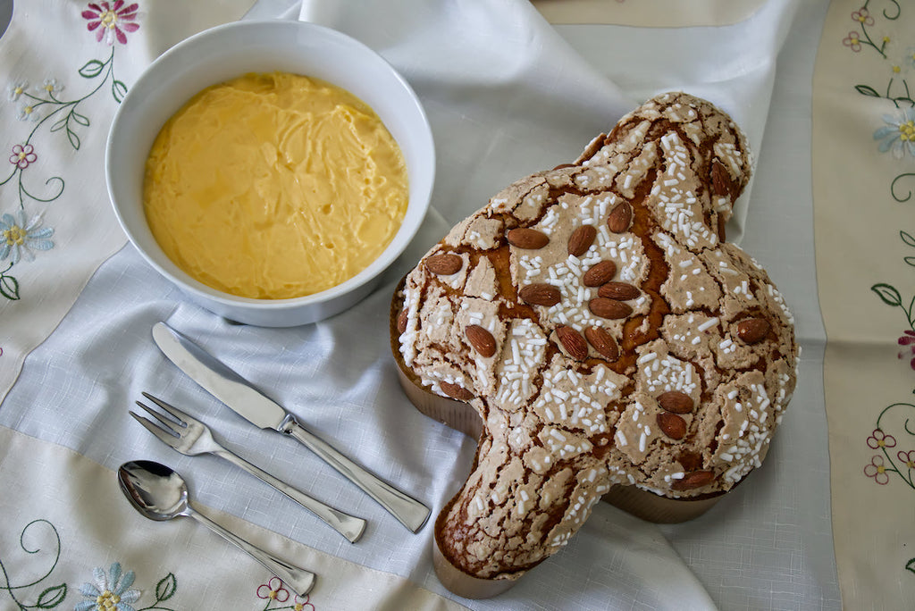 The Colomba, a cake at the center of Italian Easter traditions and customs